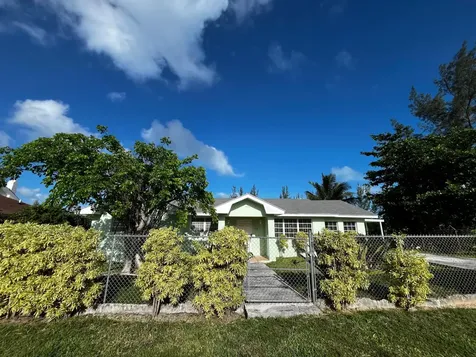 Flamingo Drive, Seabreeze 23 New Providence Paradise Island BS