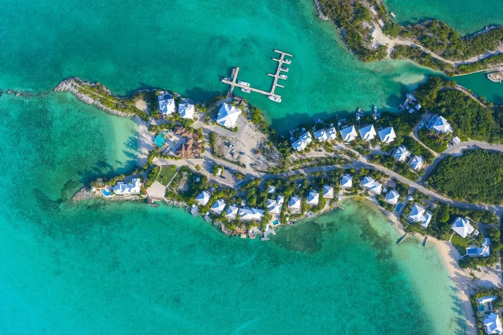 February Point Exuma BS