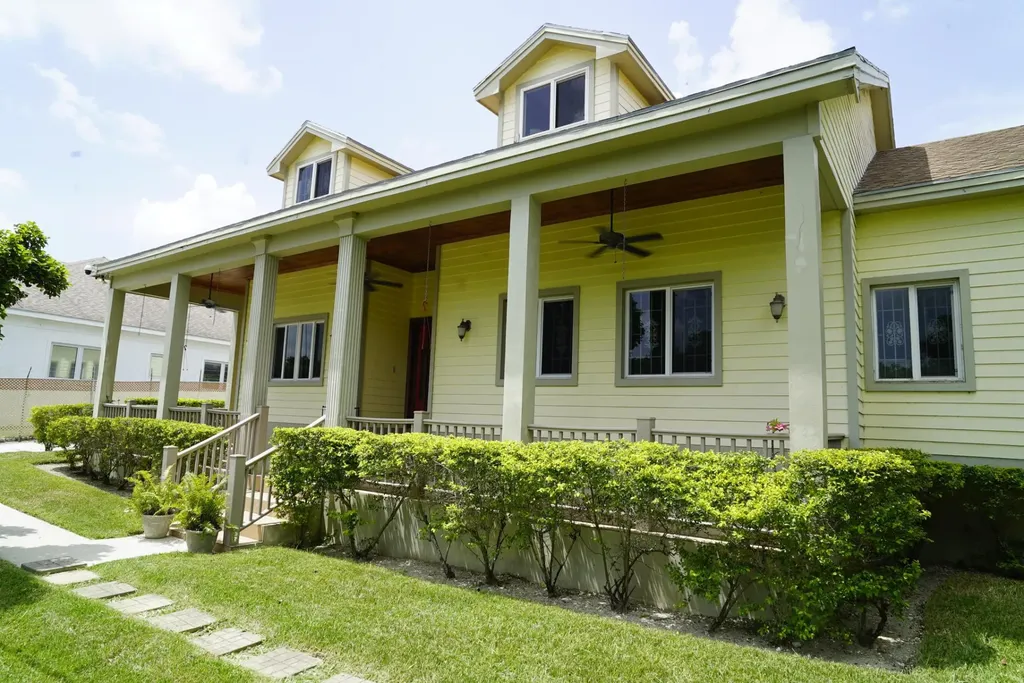 Killarney Shores 83 New Providence Paradise Island BS