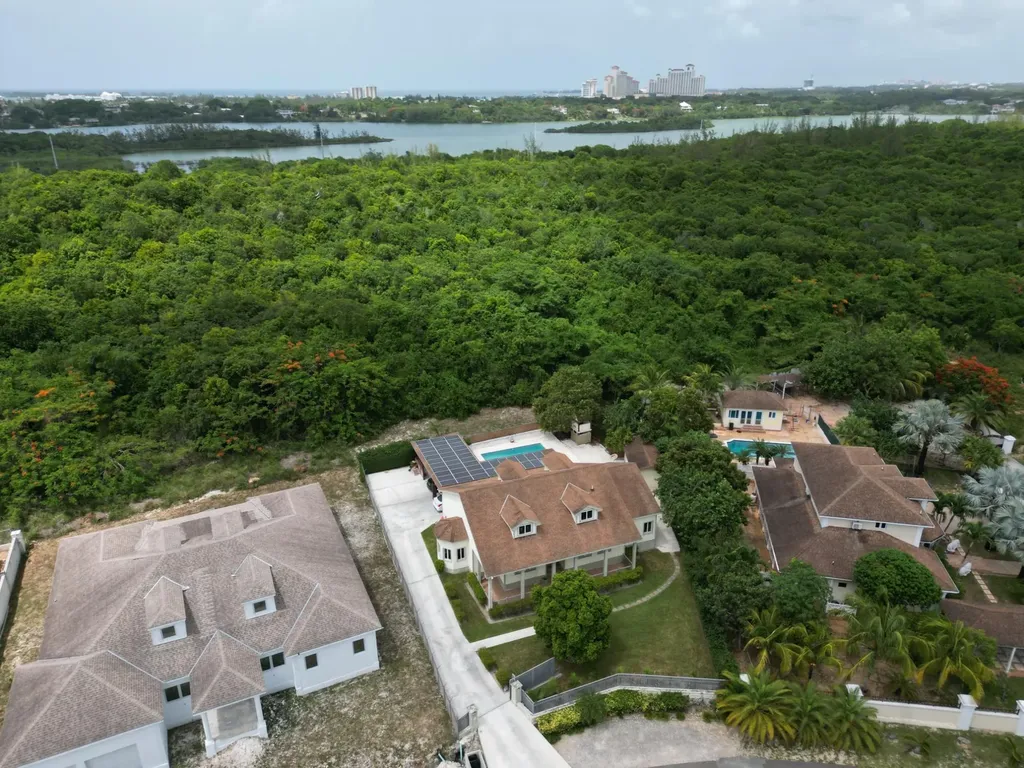 Killarney Shores 83 New Providence Paradise Island BS