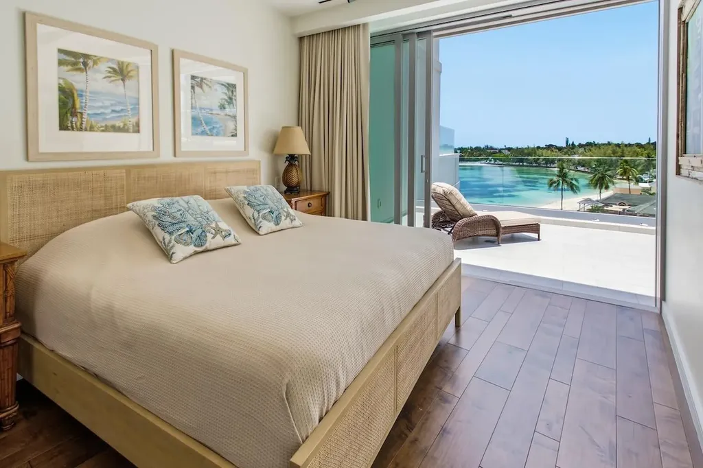 Goldwynn New Providence Paradise Island BS