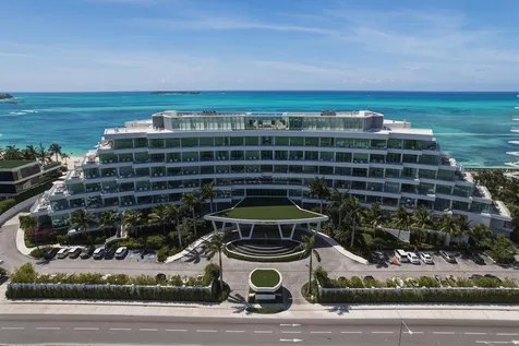Goldwynn New Providence Paradise Island BS