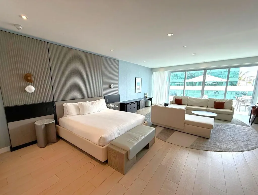West Bay Street New Providence Paradise Island BS