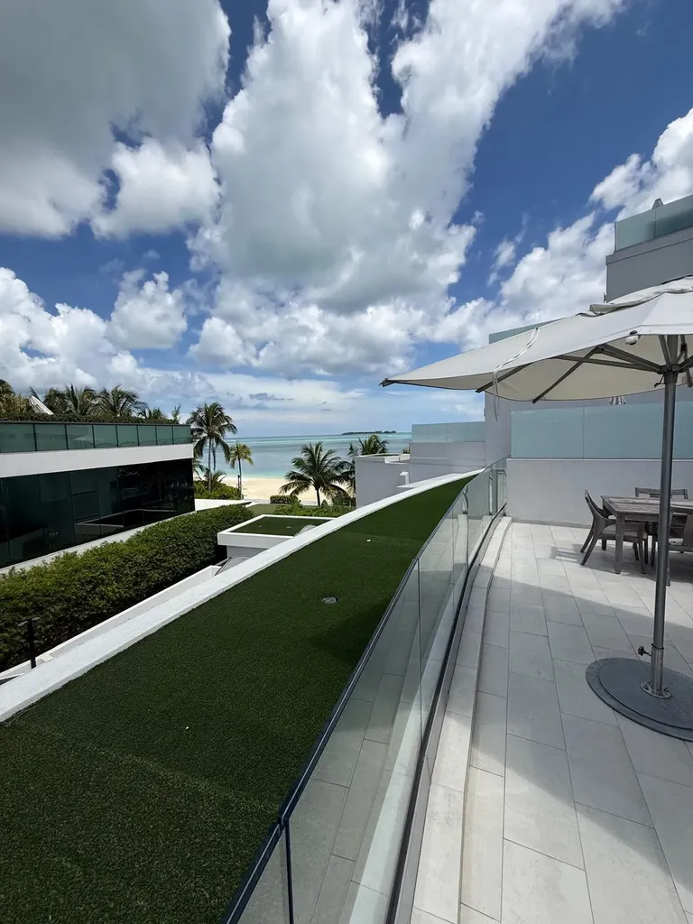 West Bay Street New Providence Paradise Island BS