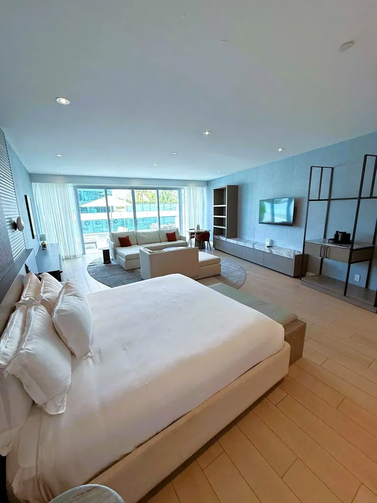 West Bay Street New Providence Paradise Island BS