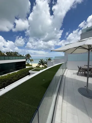 West Bay Street New Providence Paradise Island BS