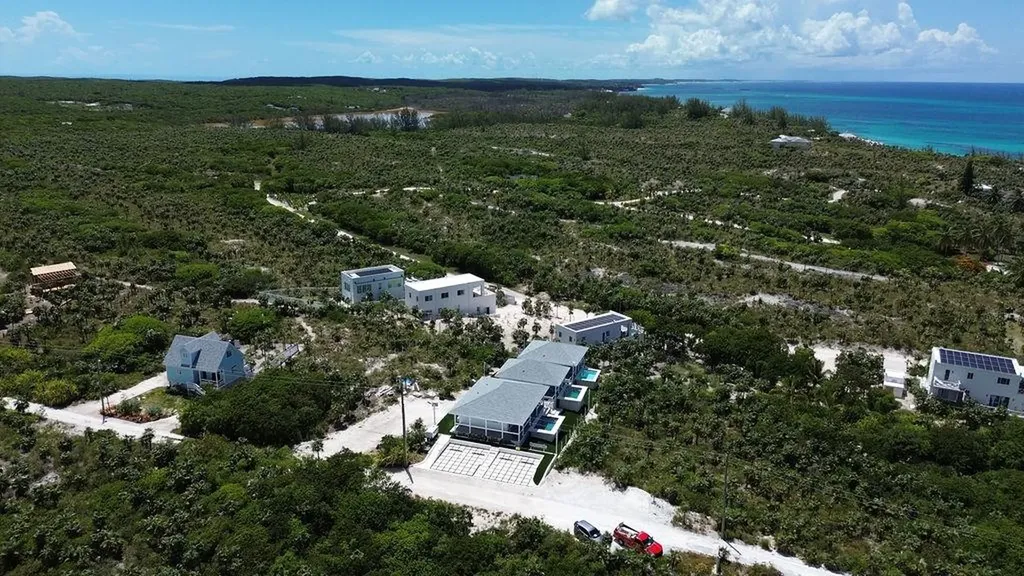 Singing Sands Of Bank Eleuthera BS