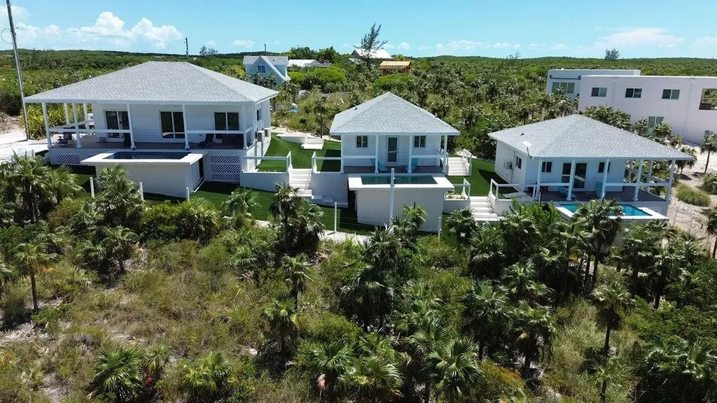 Singing Sands Of Bank Eleuthera BS