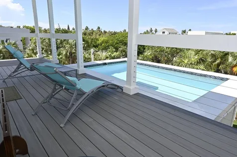 Singing Sands Of Bank Eleuthera BS