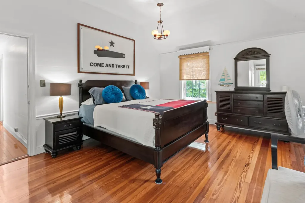 Rawson Court 1938 New Providence Paradise Island BS
