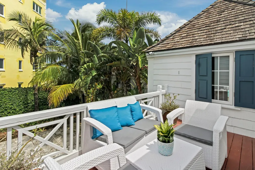 Rawson Court 1938 New Providence Paradise Island BS