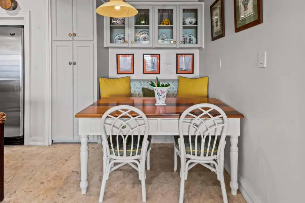 Rawson Court 1938 New Providence Paradise Island BS