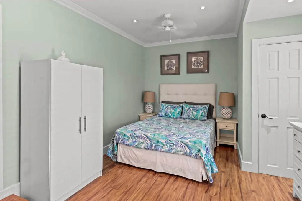 Rawson Court 1938 New Providence Paradise Island BS