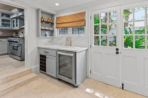 Rawson Court 1938 New Providence Paradise Island BS