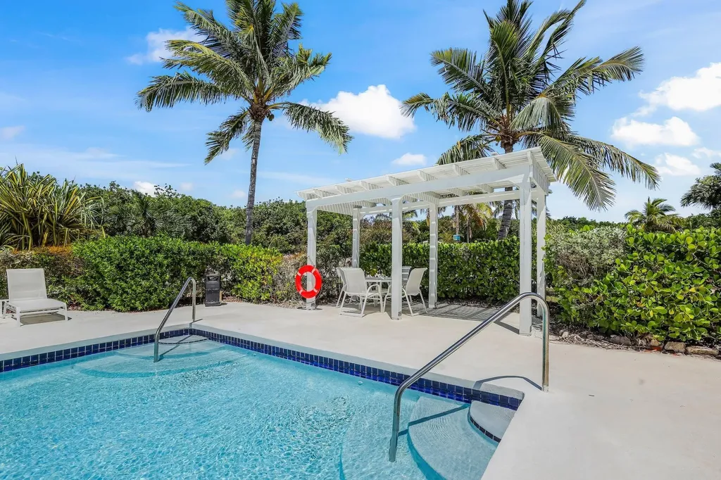Buttonwood Reserve Eleuthera BS