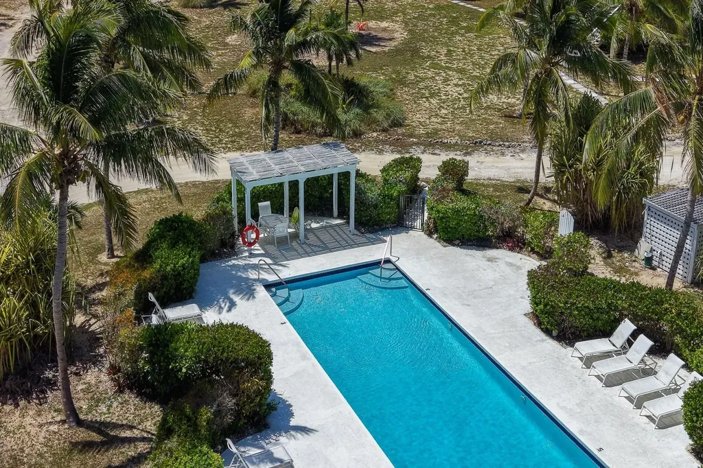 Buttonwood Reserve Eleuthera BS
