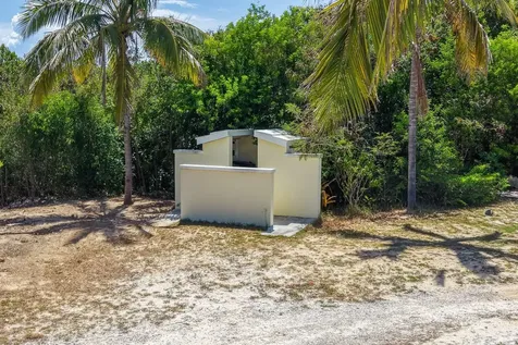 Buttonwood Reserve Eleuthera BS