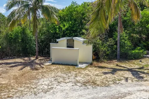 Buttonwood Reserve Eleuthera BS