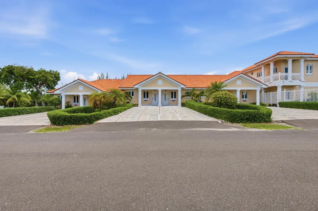 Venice Bay Boulevard 53 New Providence Paradise Island BS