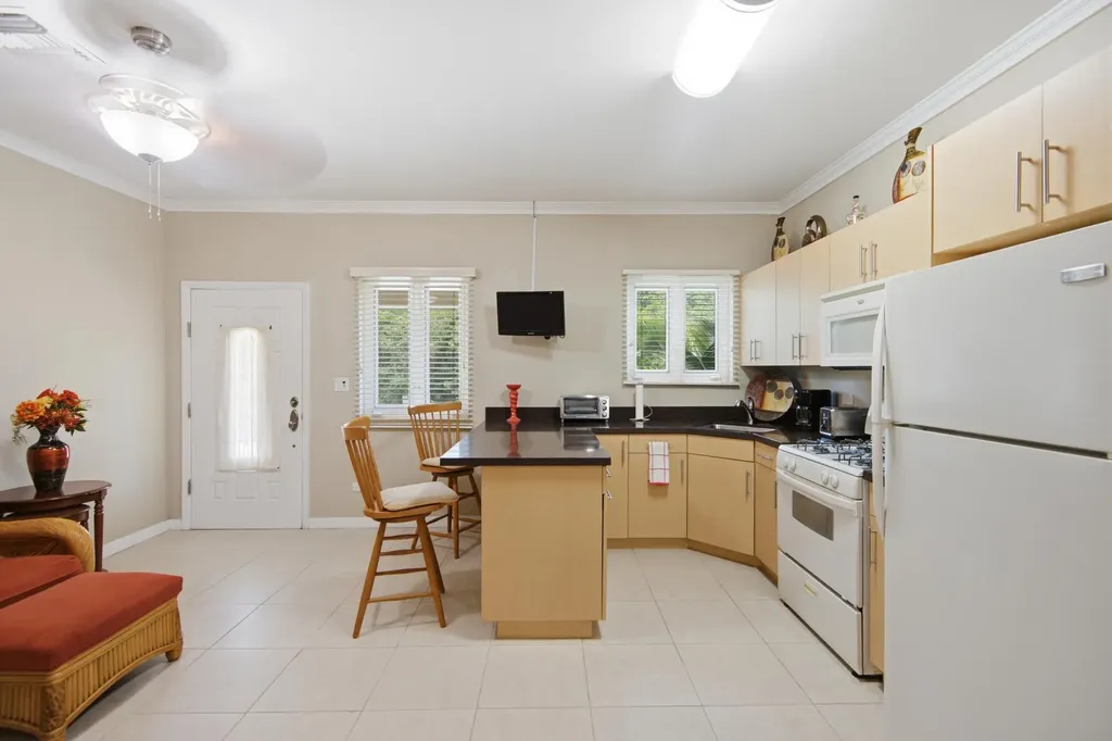 Venice Bay Boulevard 53 New Providence Paradise Island BS
