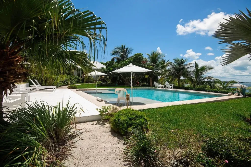 Dreams End Too Abaco BS