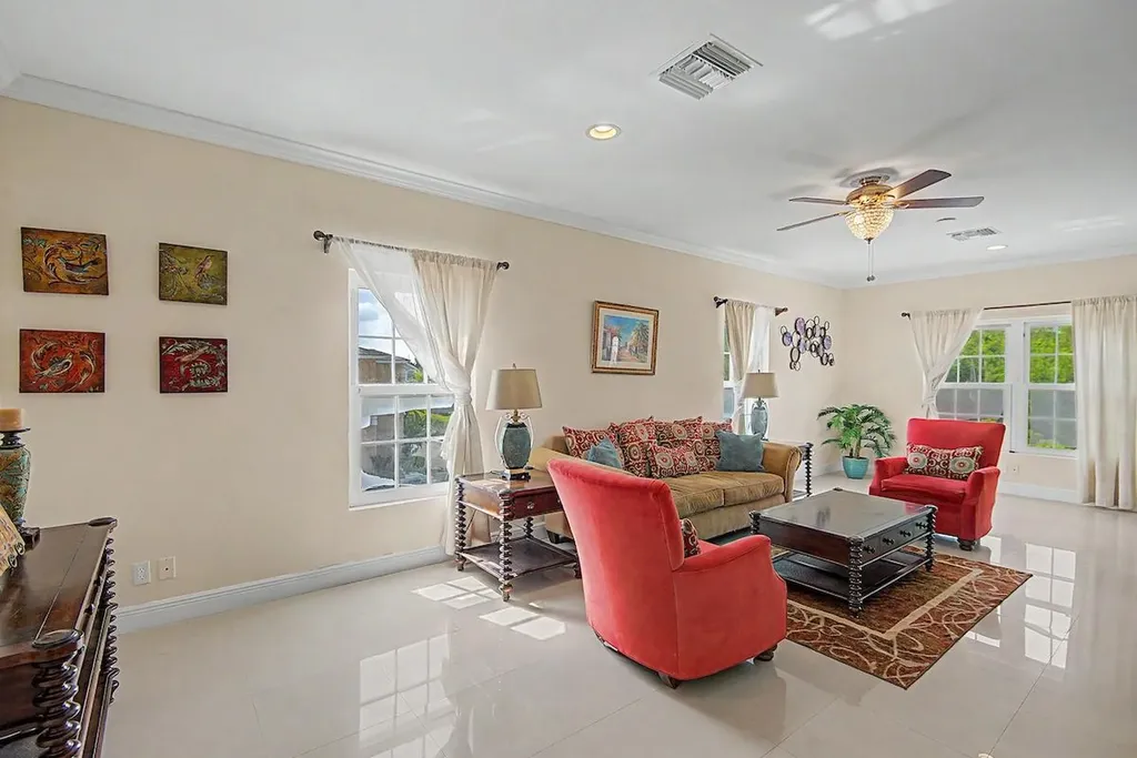 Vizcaya New Providence Paradise Island BS