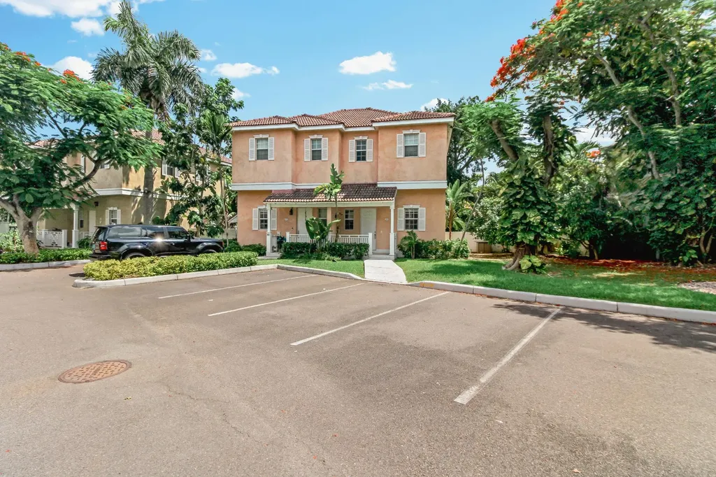 Balmoral New Providence Paradise Island BS