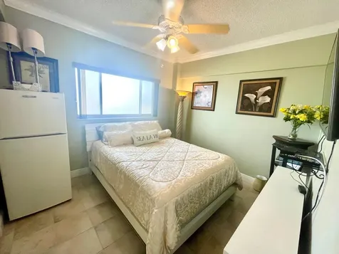 Riviera Towers Condominiu Grand Bahama Freeport BS