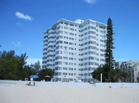 Riviera Towers Condominiu Grand Bahama Freeport BS