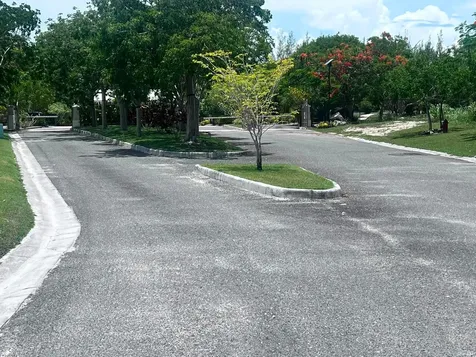 Lyford Hills 8lot 97 New Providence Paradise Island BS