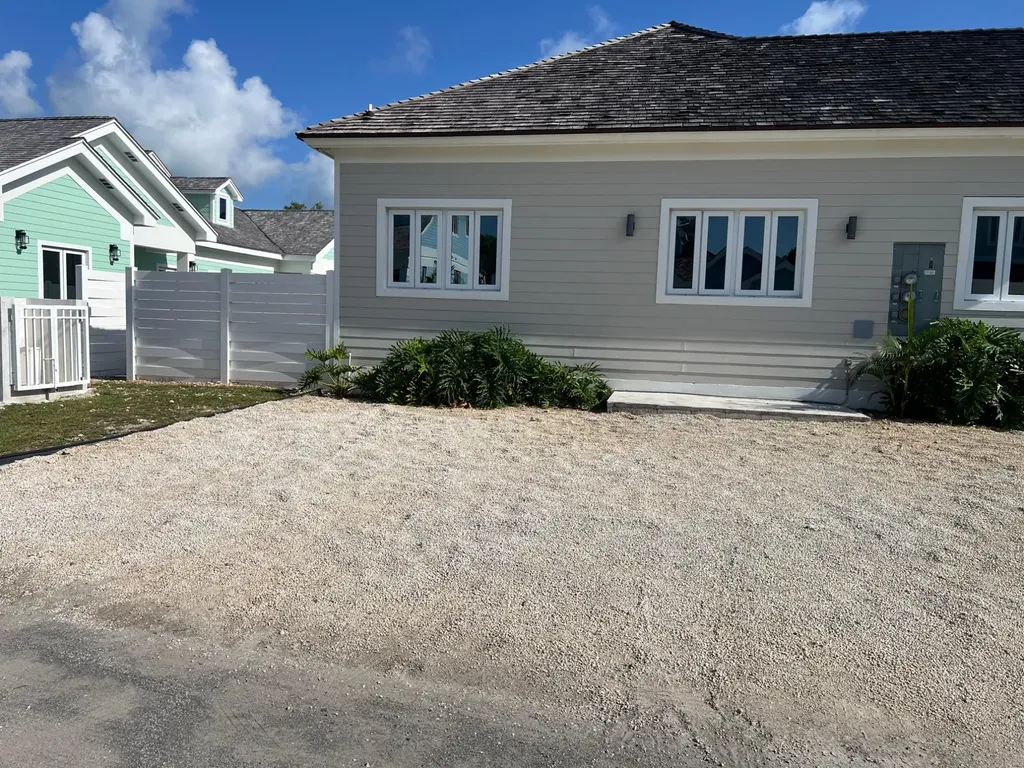 Sea Horse Drive, Serenity New Providence Paradise Island BS