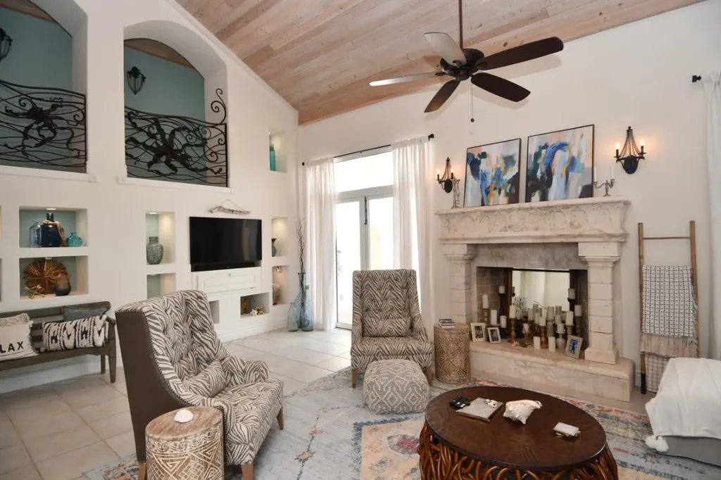 Jeuarlet, Ocean Boulevard Abaco BS