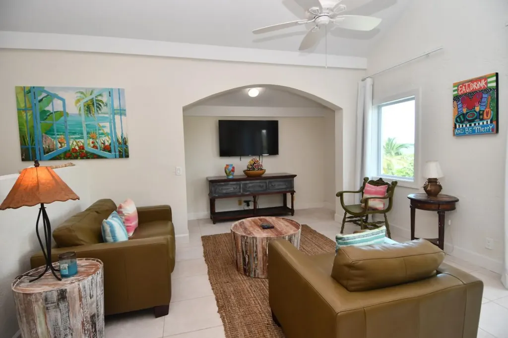 Jeuarlet, Ocean Boulevard Abaco BS