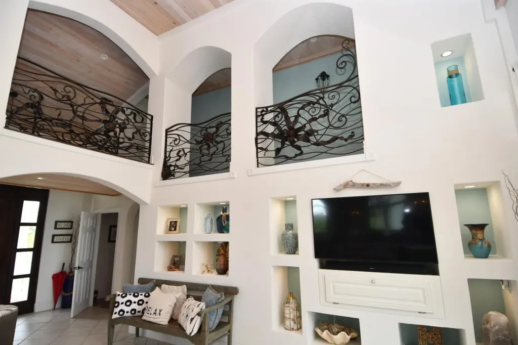 Jeuarlet, Ocean Boulevard Abaco BS