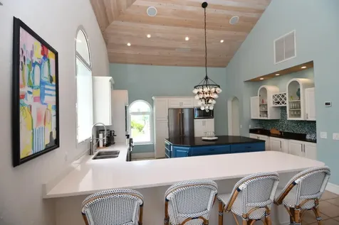 Jeuarlet, Ocean Boulevard Abaco BS