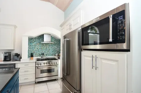 Jeuarlet, Ocean Boulevard Abaco BS