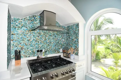 Jeuarlet, Ocean Boulevard Abaco BS