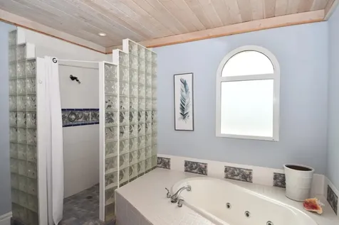 Jeuarlet, Ocean Boulevard Abaco BS
