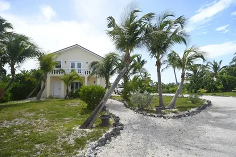 Jeuarlet, Ocean Boulevard Abaco BS