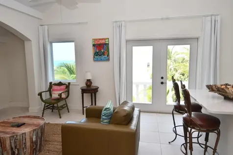 Jeuarlet, Ocean Boulevard Abaco BS