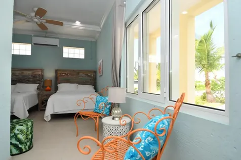 Jeuarlet, Ocean Boulevard Abaco BS