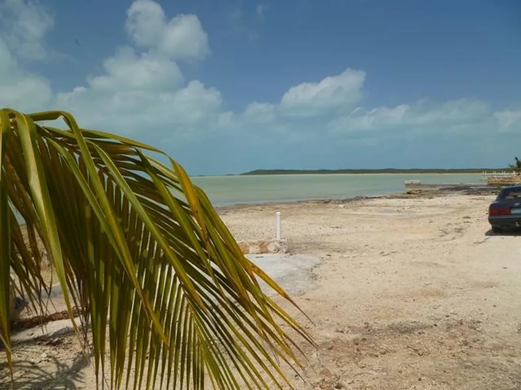 The Cays, Exuma Exuma BS