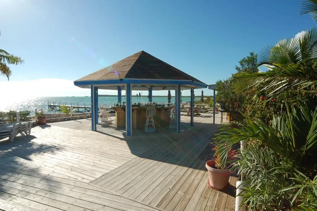 The Cays, Exuma Exuma BS