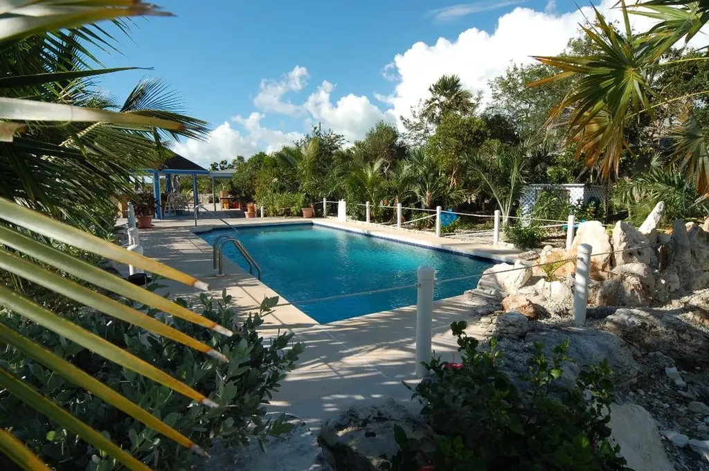 The Cays, Exuma Exuma BS