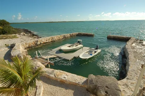 The Cays, Exuma Exuma BS