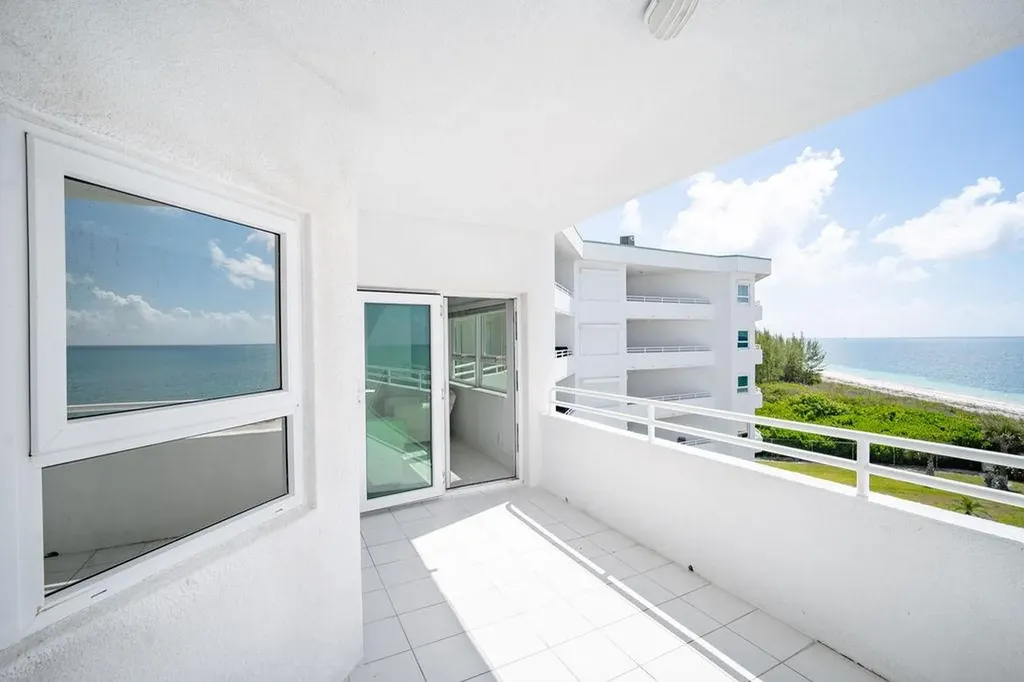 Bahama Reef Condominium Grand Bahama Freeport BS