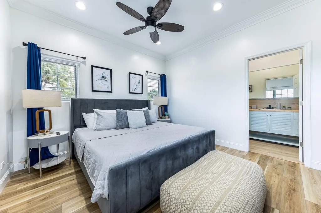 Bayshore 1 & 3, The Grove 1 & 3 New Providence Paradise Island BS