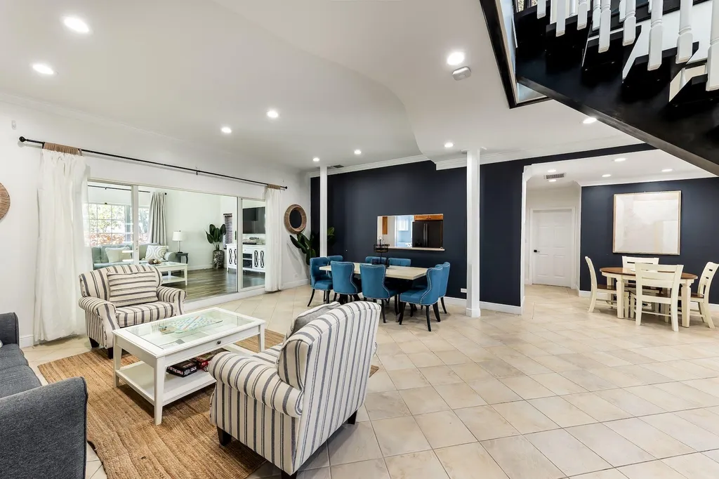 Bayshore 1 & 3, The Grove 1 & 3 New Providence Paradise Island BS