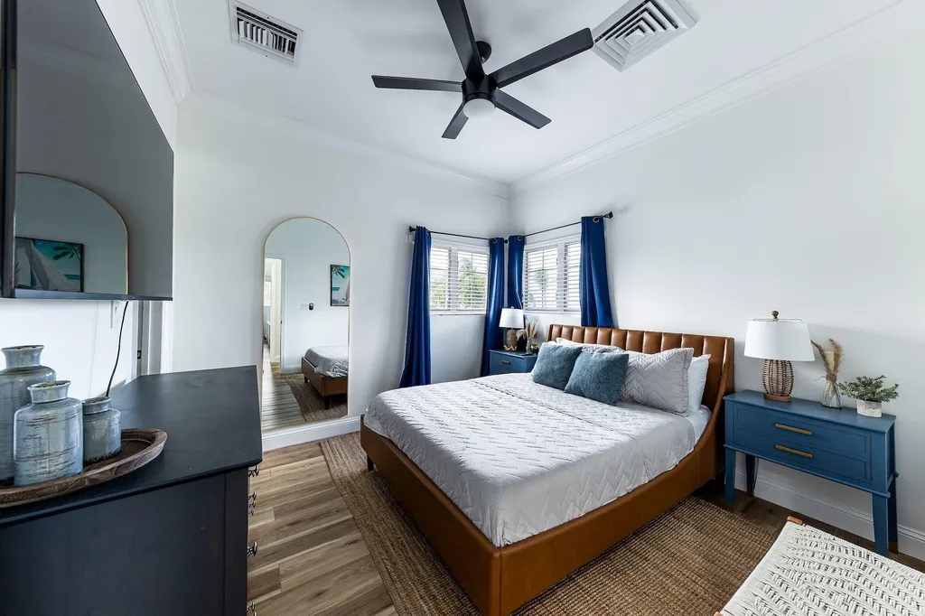 Bayshore 1 & 3, The Grove 1 & 3 New Providence Paradise Island BS