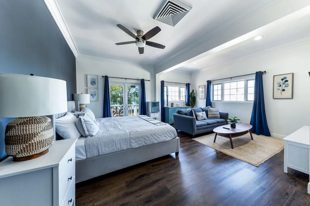 Bayshore 1 & 3, The Grove 1 & 3 New Providence Paradise Island BS